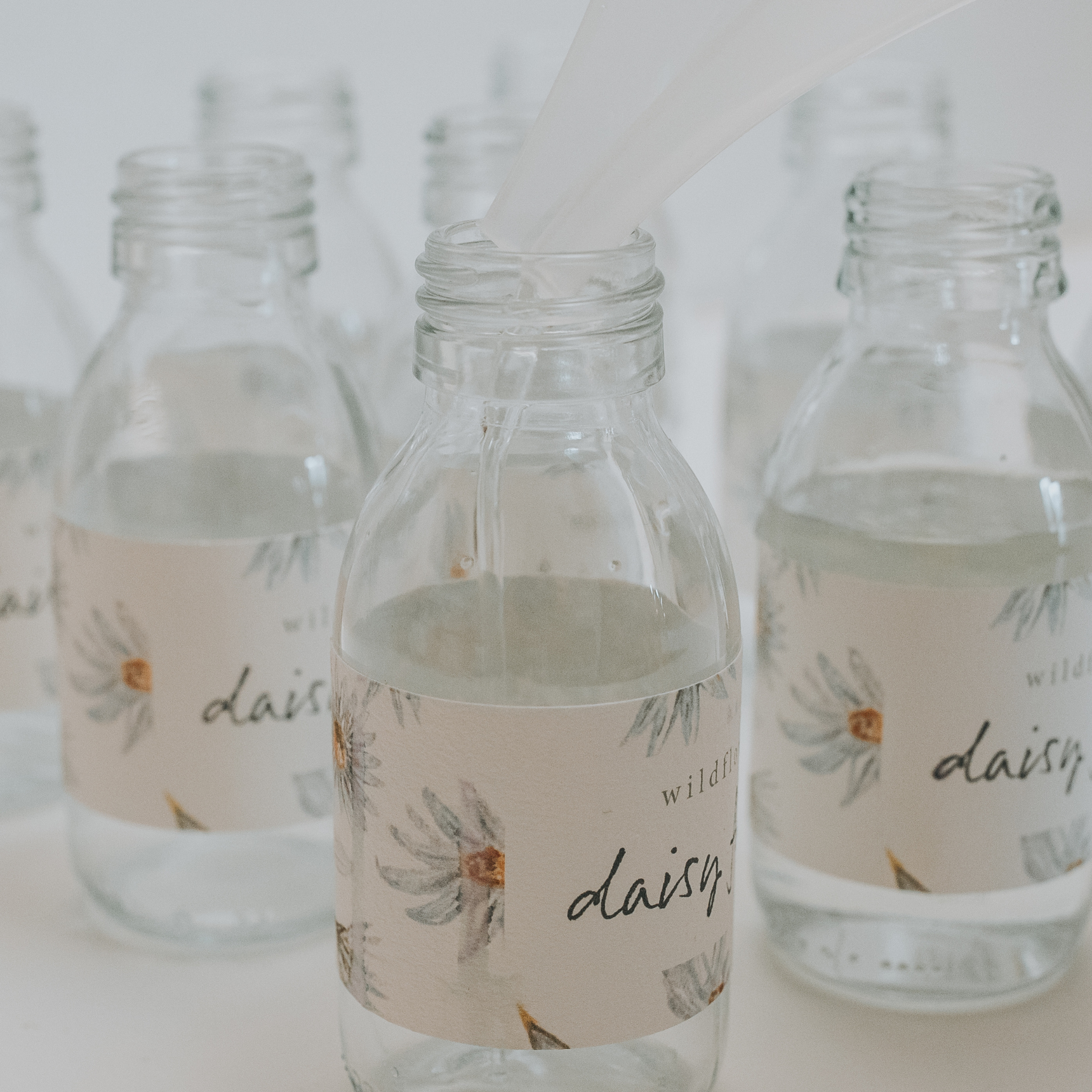 Daisy-diffusers-being-poured
